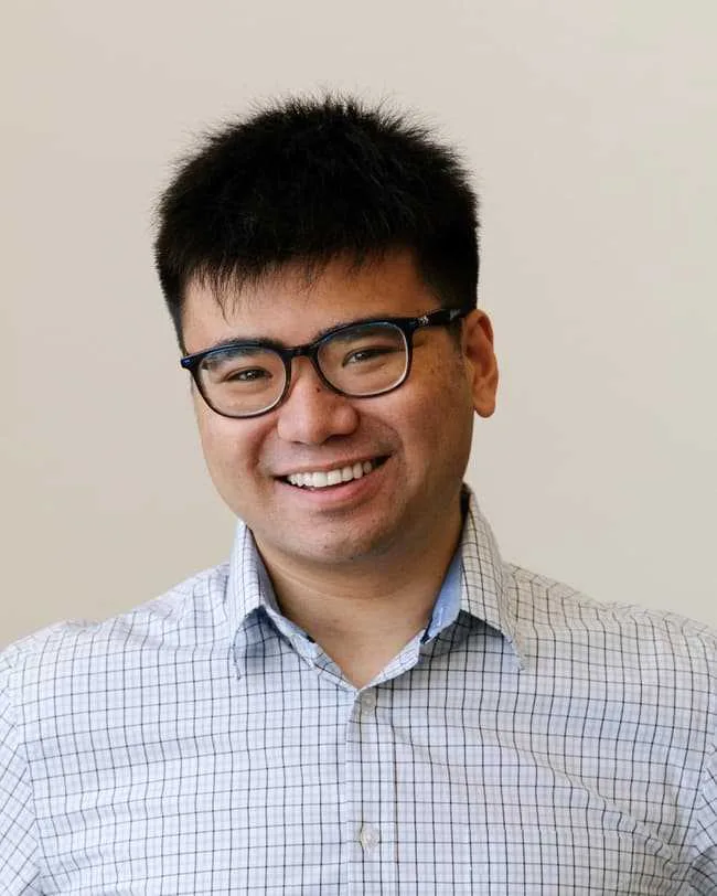 An image of Mardonn Chua.